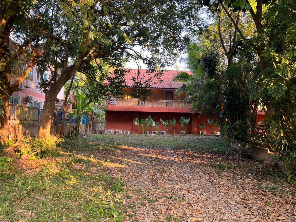 Akha River House Csiangraj Kültér fotó