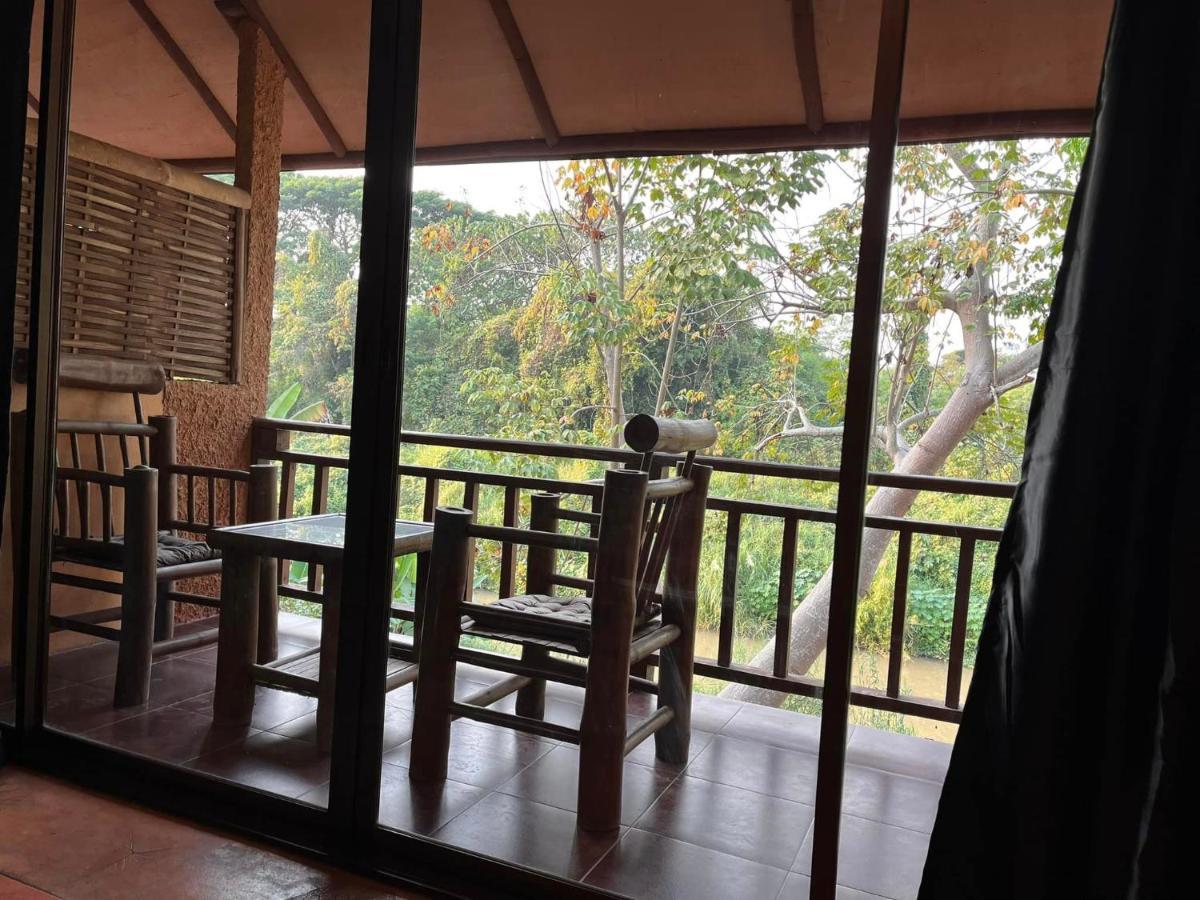 Akha River House Csiangraj Kültér fotó