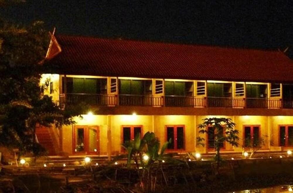 Akha River House Csiangraj Kültér fotó