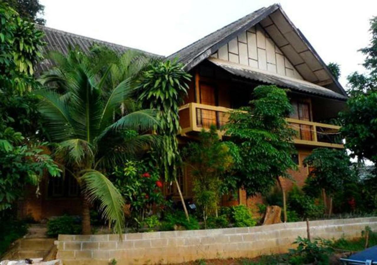 Akha River House Csiangraj Kültér fotó